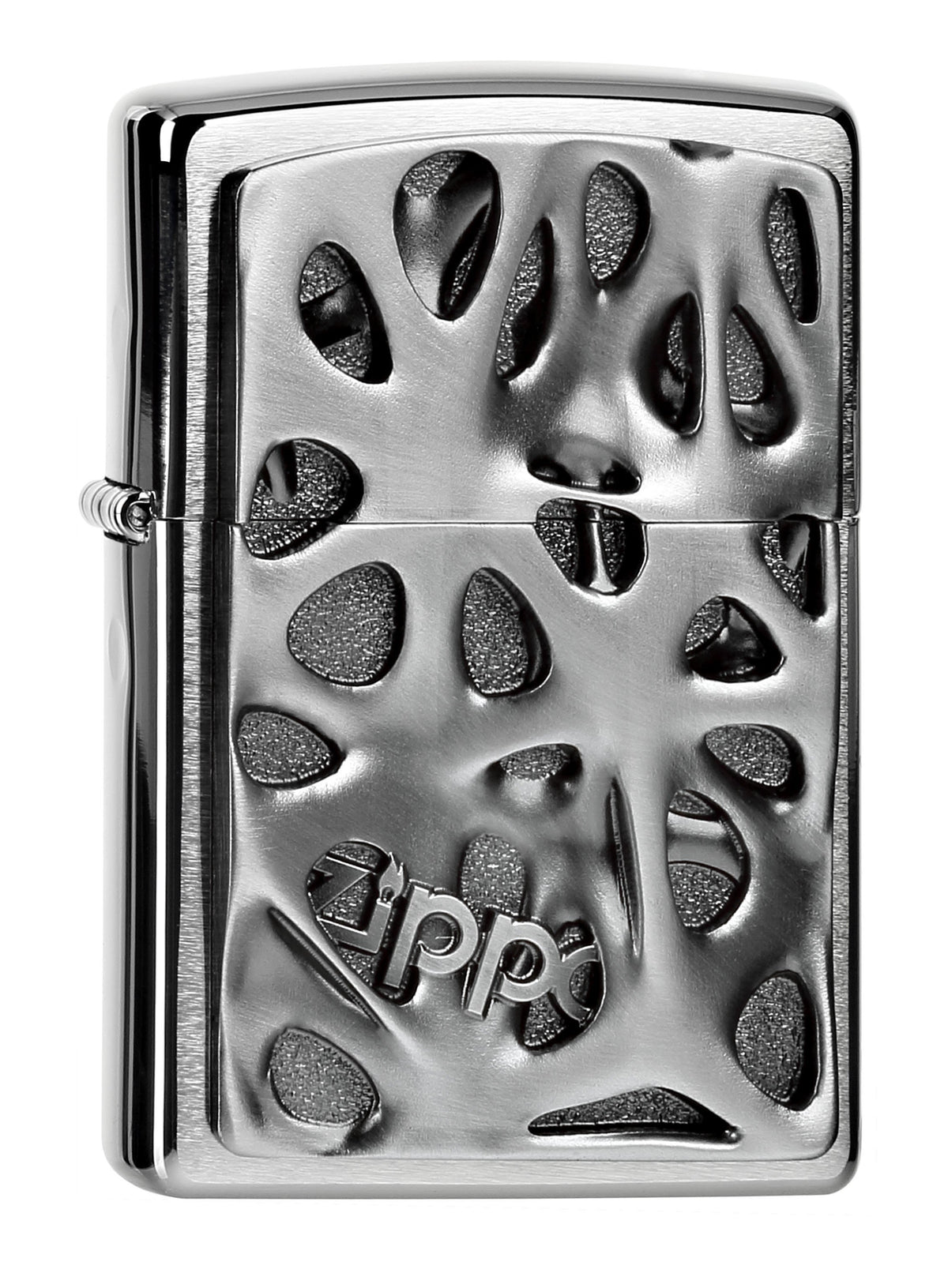 Widok z przodu zapalniczka Zippo chrom emblemat z dziurami
