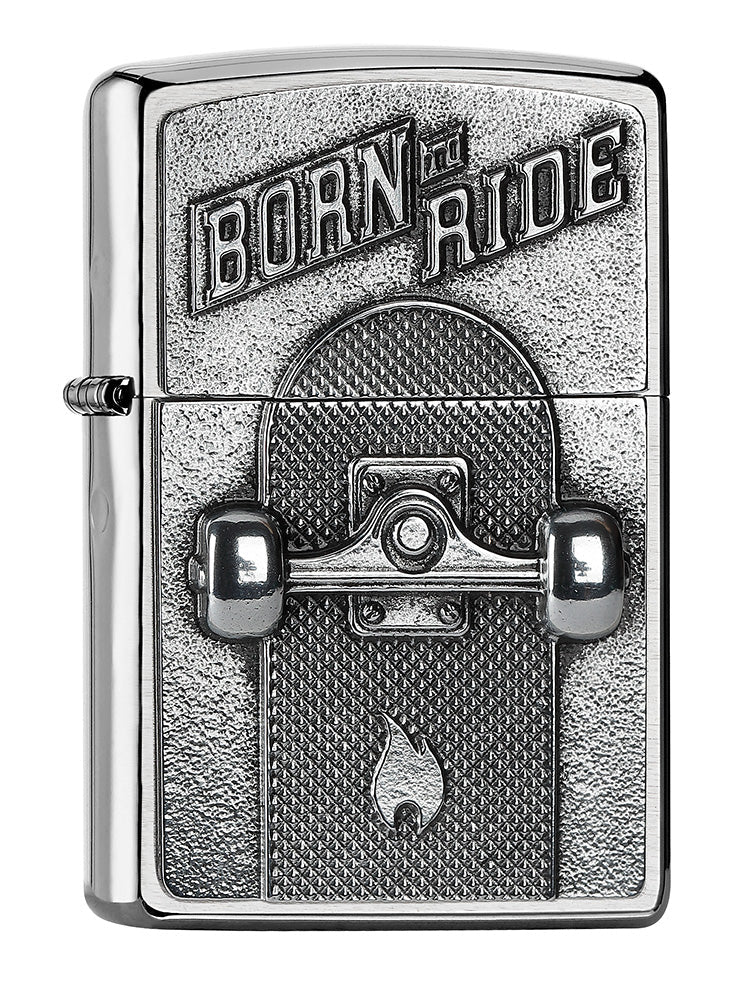 Emblemat nawiązujący do hasła „Born to Ride” [„Żyję, by jeździć”]