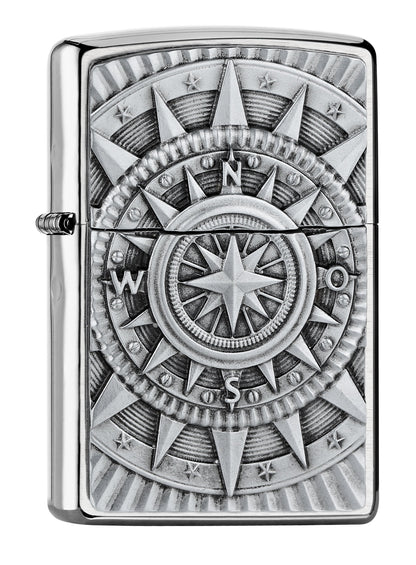 Widok z przodu kąt 3/4 zapalniczka Zippo emblemat z kompasem