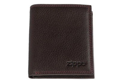 Widok z przodu skórzany portfel Zippo brązowy zamknięty z logo Zippo