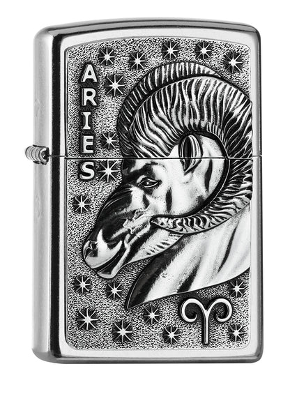 Widok z przodu kąt 3/4 zapalniczka Zippo chrom emblemat z baranem