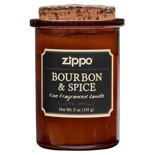 Widok z przodu świeca Zippo Dark Bourbon and Spice brązowa z korkową pokrywką