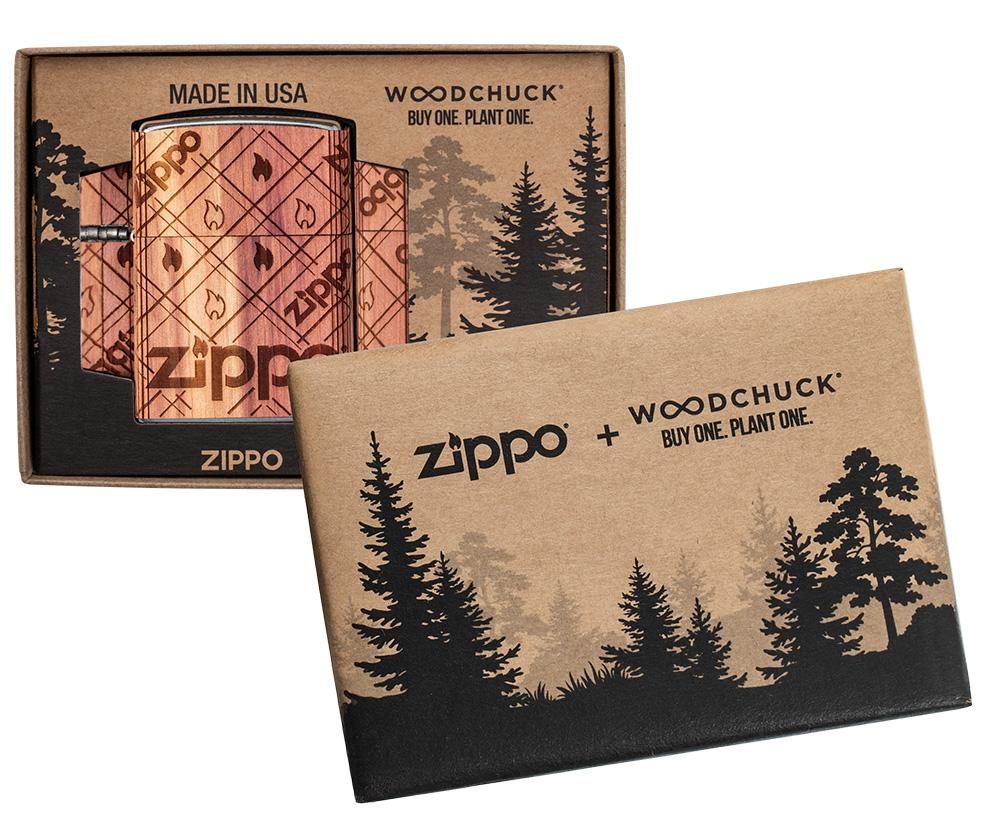 Zapalniczka Zippo chrom Woodchuck Zippo Flame 360° w otwartym pudełku