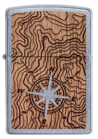 Widok z przodu zapalniczka Zippo Woodchuck mapa z kompasem