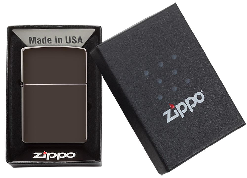 Zapalniczka Zippo matowa brązowa w otwartym pudełku
