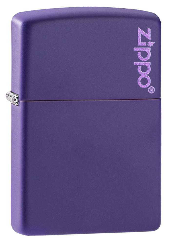 Widok z przodu kąt 3/4 zapalniczka Zippo matowa fioletowa z logo Zippo